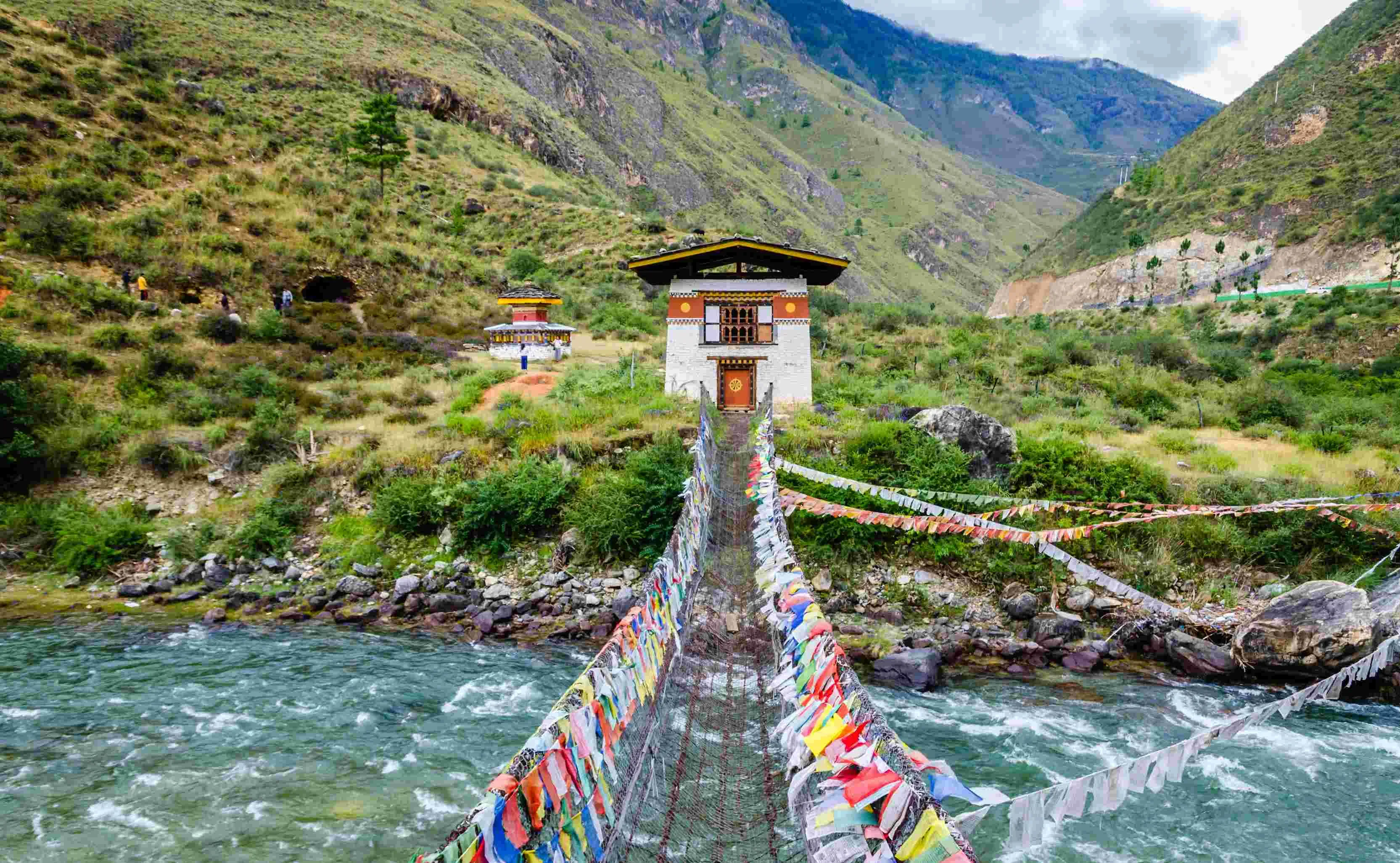 bhutan-suspension-bridge-ctaghrzc16bvigz7-1723643165092.webp